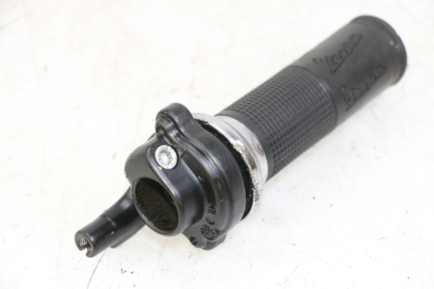 photo de MANOPOLE DELL'ACCELERATORE PIAGGIO VESPA S 2T 50 (2007 - 2014)