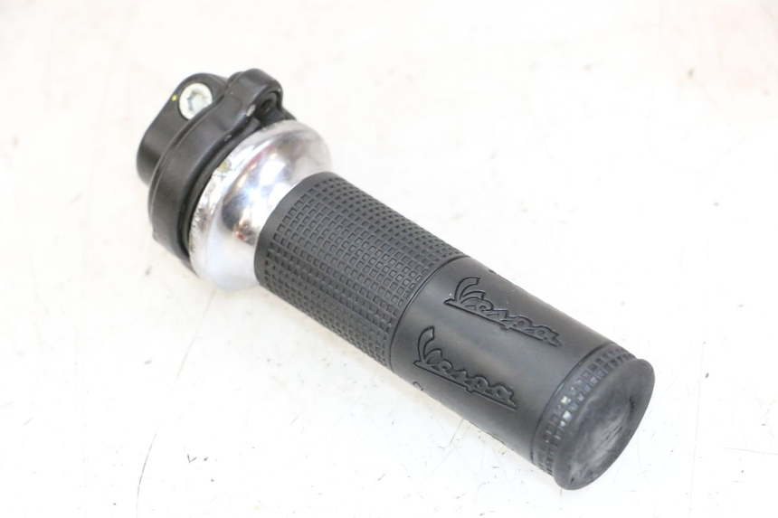 photo de MANOPOLE DELL'ACCELERATORE PIAGGIO VESPA S 2T 50 (2007 - 2014)
