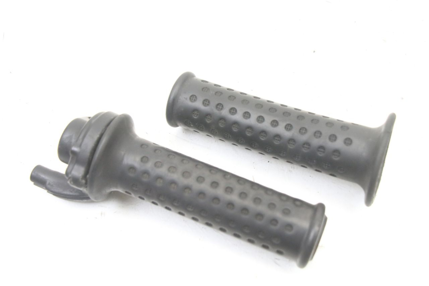 photo de MANOPOLE DELL'ACCELERATORE PIAGGIO X8 125 (2004 - 2007)
