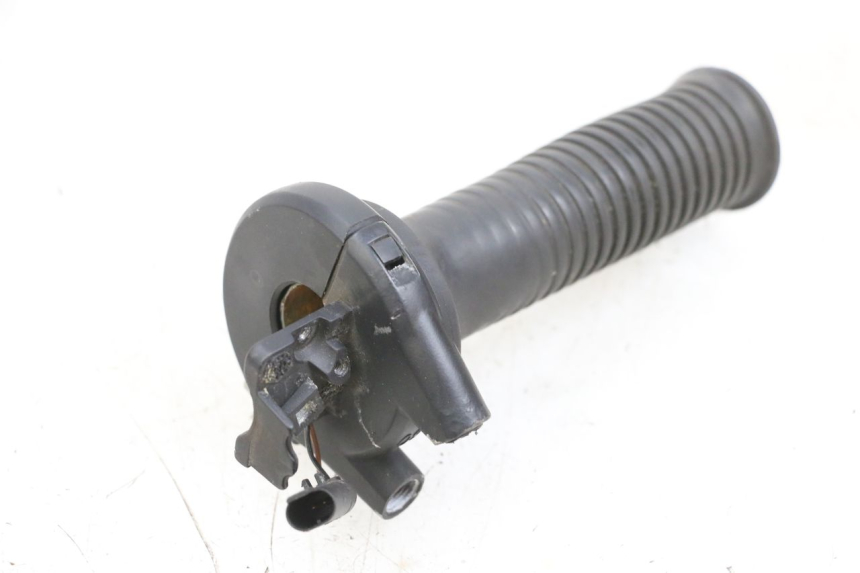 photo de ACCELERATORE BMW R RT ABS 1200 (2010 - 2014) - Zoom sullo stato d'uso