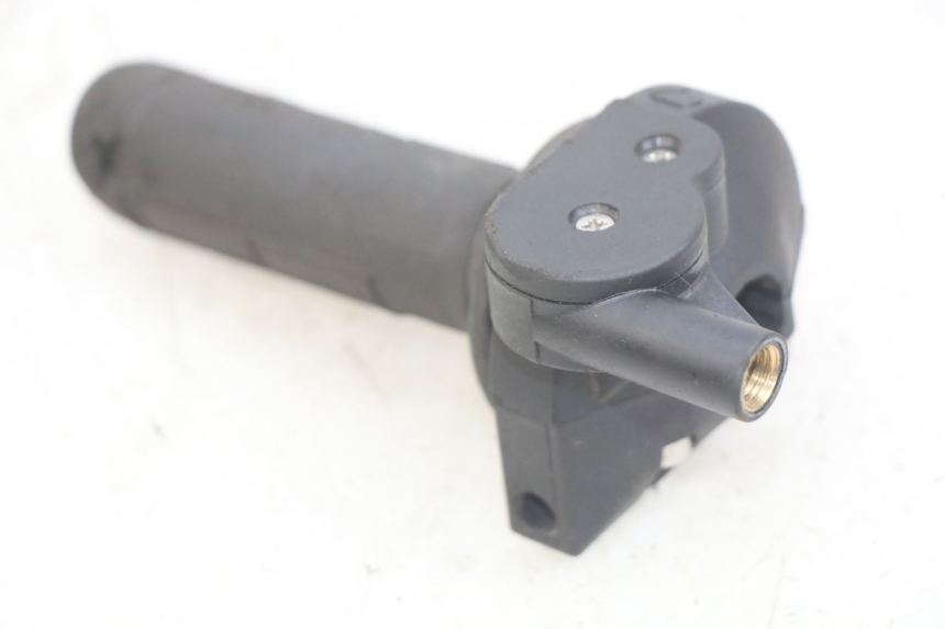 photo de MANOPOLE DELL'ACCELERATORE YCF R-START 125