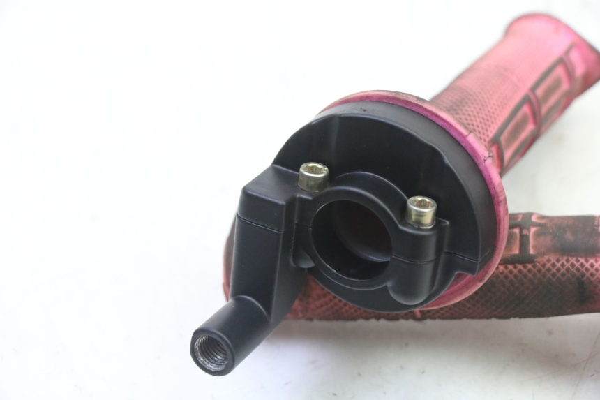 photo de MANOPOLE DELL'ACCELERATORE APOLLO RFZ 150