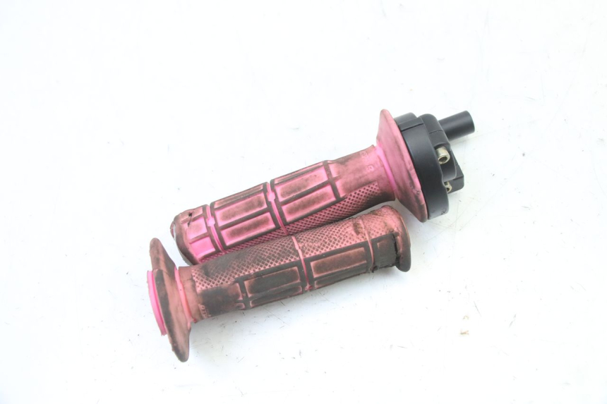 photo de MANOPOLE DELL'ACCELERATORE APOLLO RFZ 150