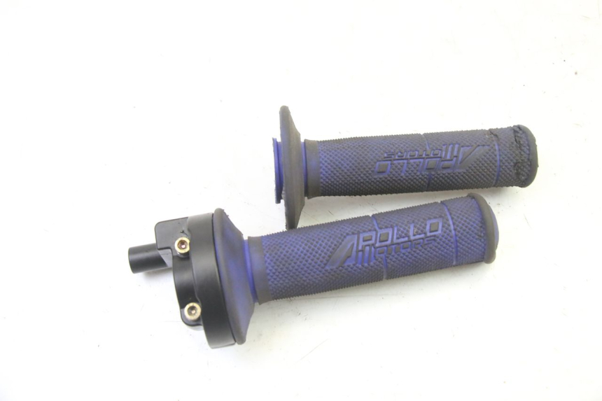 photo de MANOPOLE DELL'ACCELERATORE APOLLO RFZ 125