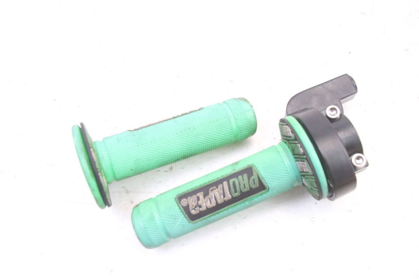 photo de MANOPOLE DELL'ACCELERATORE APOLLO RXF 125