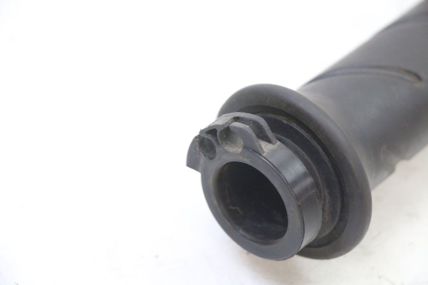 photo de ACCELERATORE PEUGEOT SATELIS COMPRESSOR K15 125 (2006 - 2009)