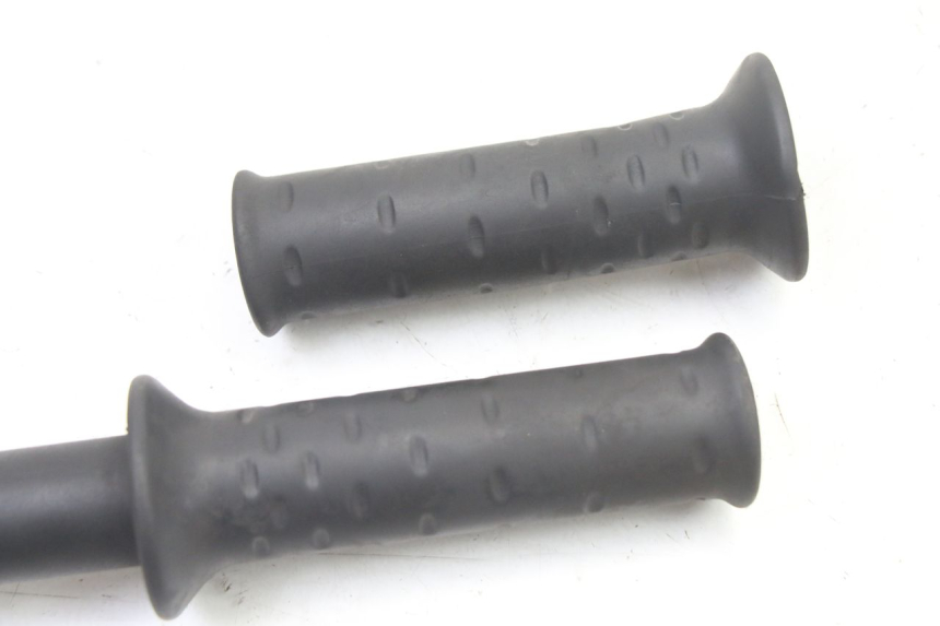 photo de ACCELERATORE APRILIA SCARABEO GT TOURING 125 (1999 - 2005)