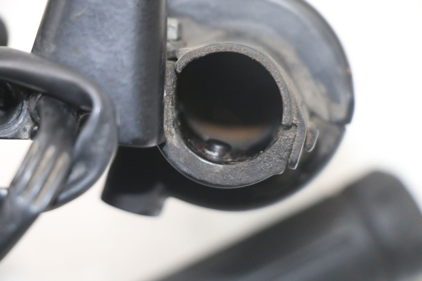 photo de MANOPOLE DELL'ACCELERATORE HONDA SCV LEAD 100 (2003 - 2007) - Marcature e riferimenti originali