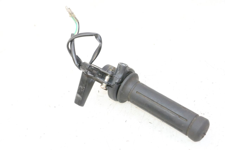 photo de MANOPOLE DELL'ACCELERATORE HONDA SCV LEAD 100 (2003 - 2007)