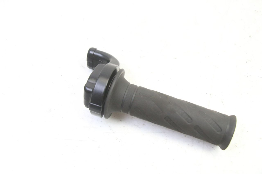 photo de ACCELERATORE SUZUKI SV S 650 (2003 - 2009)