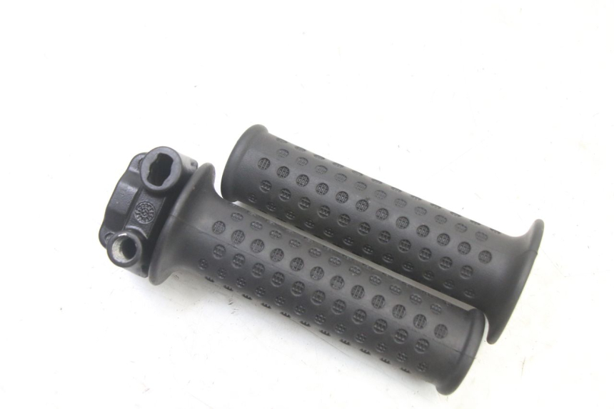 photo de MANOPOLE DELL'ACCELERATORE APRILIA SXR 50 (2021 - 2023)