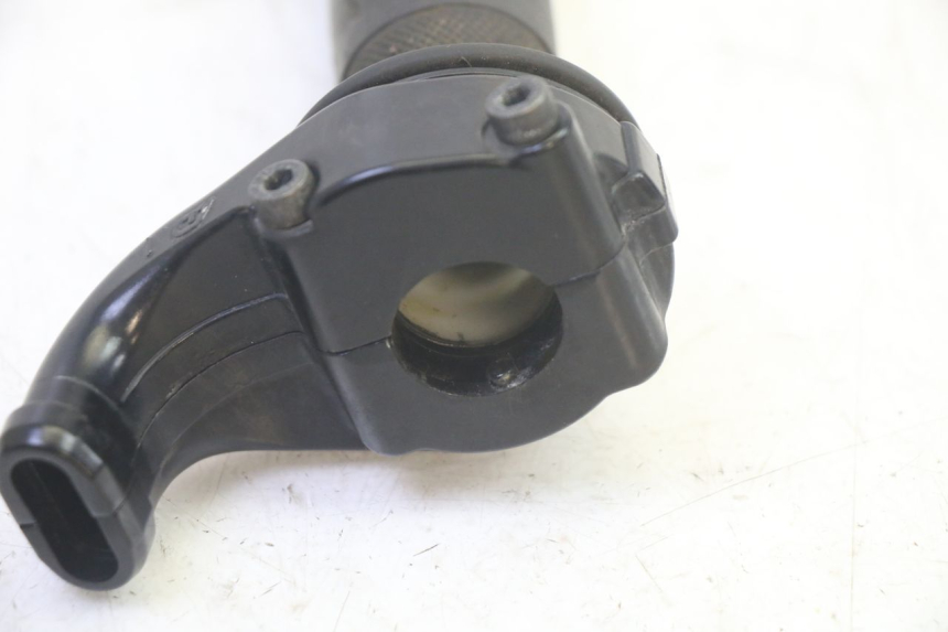photo de Manopola dell'acceleratore YAMAHA TDM ABS 900 (2002 - 2014)