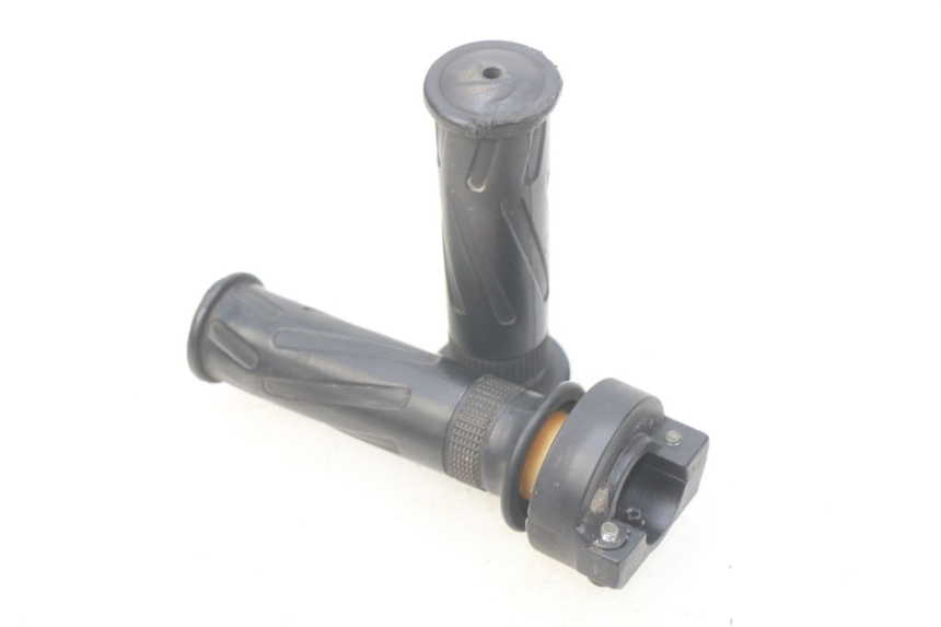photo de MANOPOLE DELL'ACCELERATORE TNT MOTOR OTTO 2T 50 (2012 - 2018)