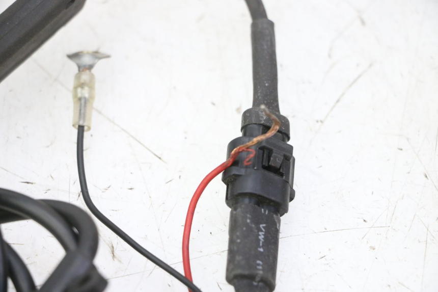 photo de MANOPOLE DELL'ACCELERATORE YAMAHA XMAX X-MAX 125 (2006 - 2009)