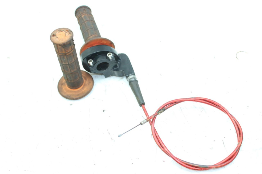 photo de MANOPOLE DELL'ACCELERATORE ZHEJIANG XMOTOS XB-81 50