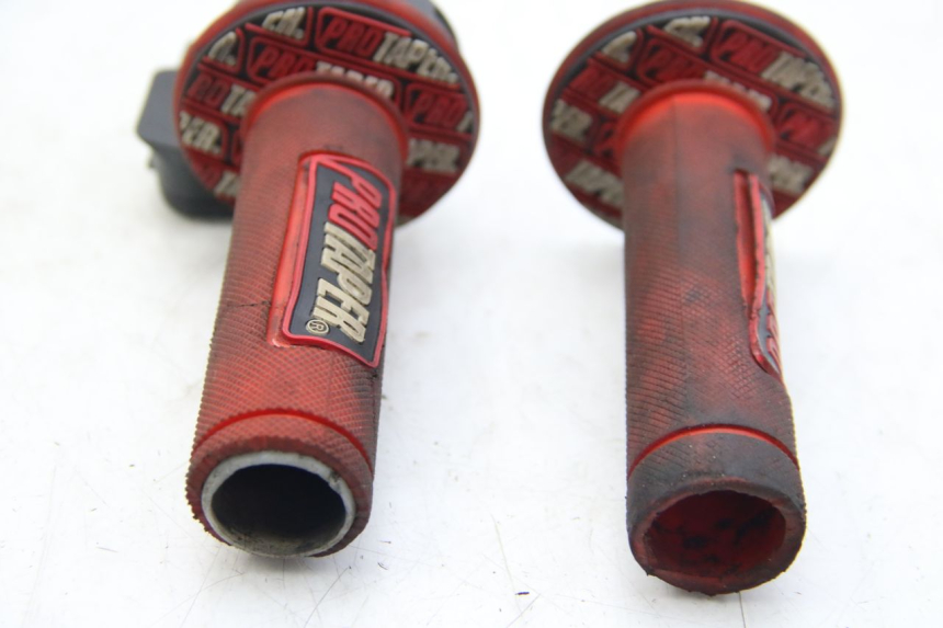 photo de MANOPOLE DELL'ACCELERATORE PEUGEOT XP6 50 (1997 - 2003)