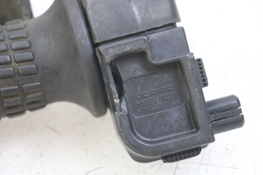 photo de MANOPOLE DELL'ACCELERATORE PEUGEOT XP6 50 (1997 - 2003)