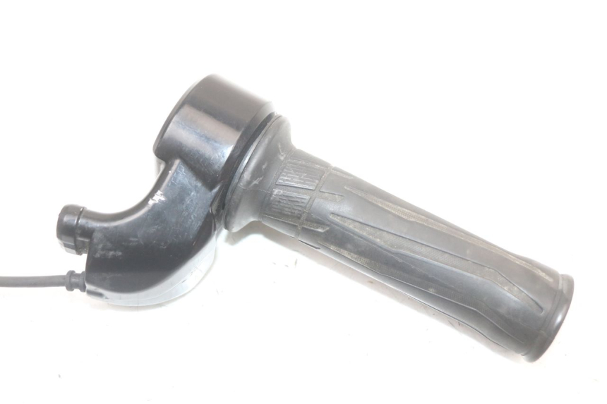 photo de MANOPOLE DELL'ACCELERATORE YAMAHA FJR ABS 1300 (2006 - 2012)
