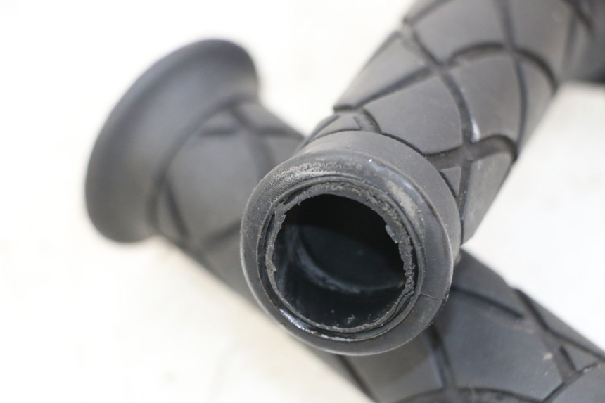 photo de Manopola dell'acceleratore YAMAHA NEOS NEO'S 4T 50 (2008 - 2016)