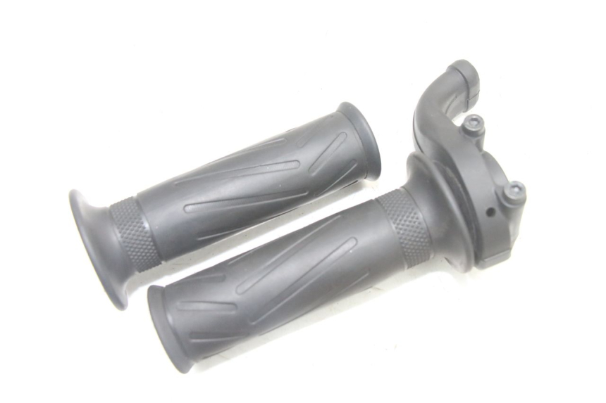 photo de ACCELERATORE YAMAHA TRACER 7 700 (2020 - 2024)
