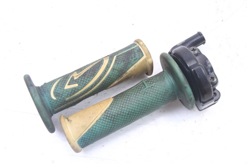 photo de MANOPOLE DELL'ACCELERATORE YAMAHA TTR 125 (2000 - 2020)