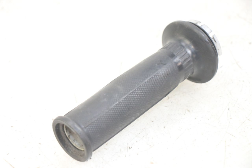 photo de ACCELERATORE YAMAHA XJN DIVERSION 600 (2000 - 2003)
