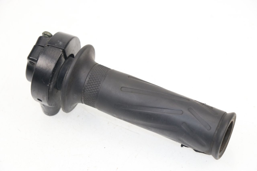 photo de MANOPOLE DELL'ACCELERATORE YAMAHA XMAX X-MAX 125 (2006 - 2009)