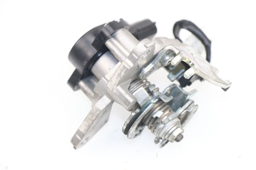 photo de ACCELERATORE YAMAHA YP T-MAX TMAX 530 (2017 - 2020)