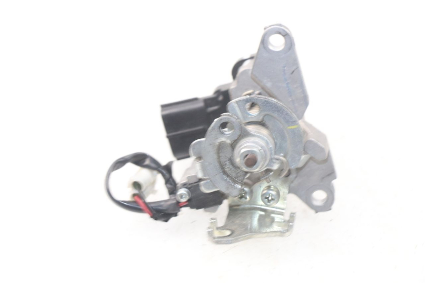 photo de ACCELERATORE YAMAHA YP T-MAX TMAX 530 (2017 - 2020)