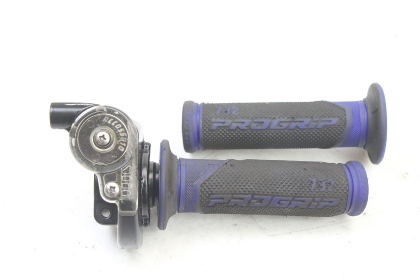 photo de ACCELERATORE YAMAHA YZ 125 (2006 - 2016)