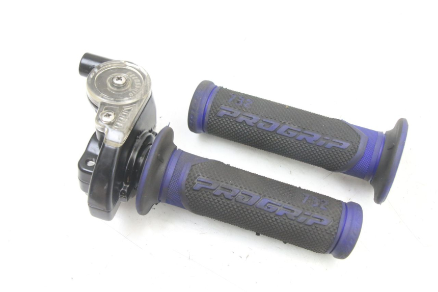 photo de ACCELERATORE YAMAHA YZ 125 (2006 - 2016)