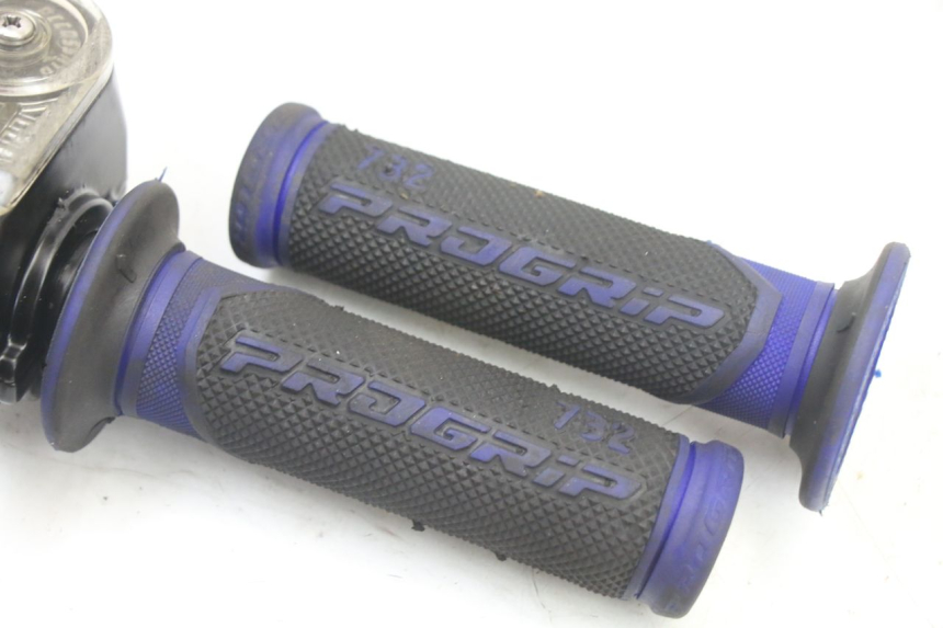 photo de ACCELERATORE YAMAHA YZ 125 (2006 - 2016)