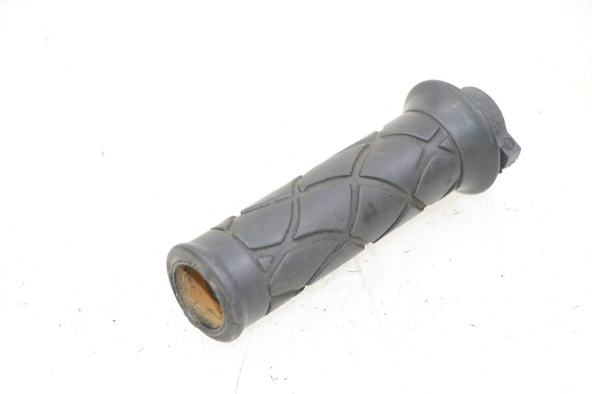photo de Manopola dell'acceleratore YAMAHA YP MAJESTY 125 (2002 - 2006)