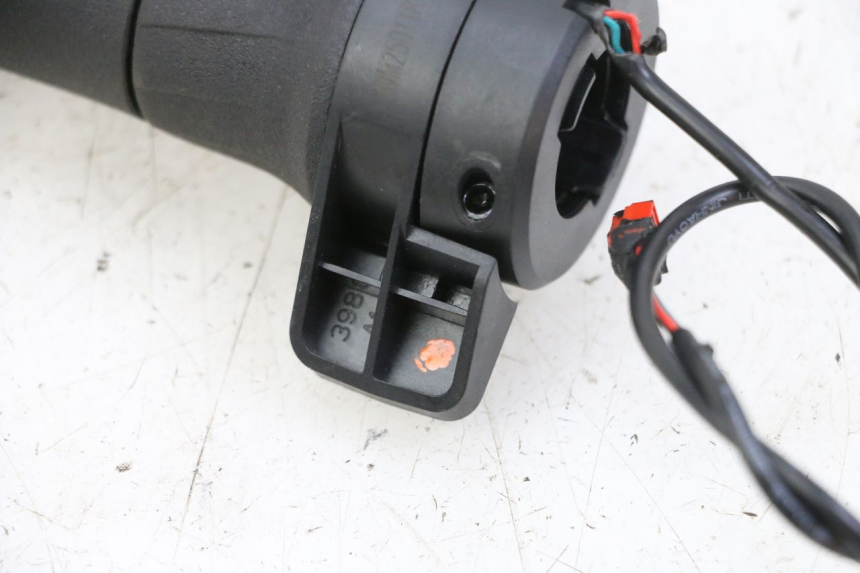 photo de ACCELERATORE SEGWAY NINEBOT ZT3 PRO 1