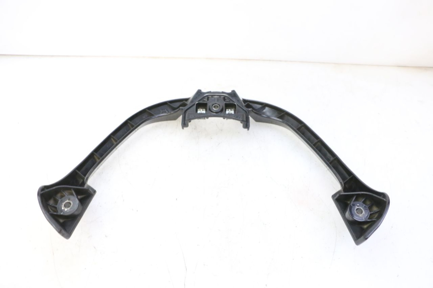 photo de MANIGLIONE QUADRO 4 4D 350 (2015 - 2018)