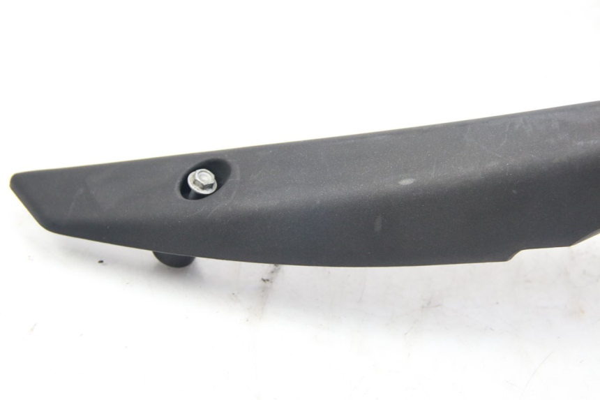 photo de MANIGLIA POSTERIORE APRILIA ATLANTIC 500 (2002 - 2003)