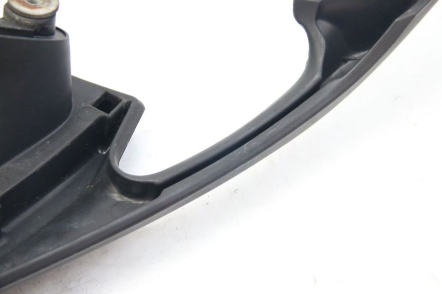 photo de MANIGLIA POSTERIORE APRILIA ATLANTIC 500 (2002 - 2003)