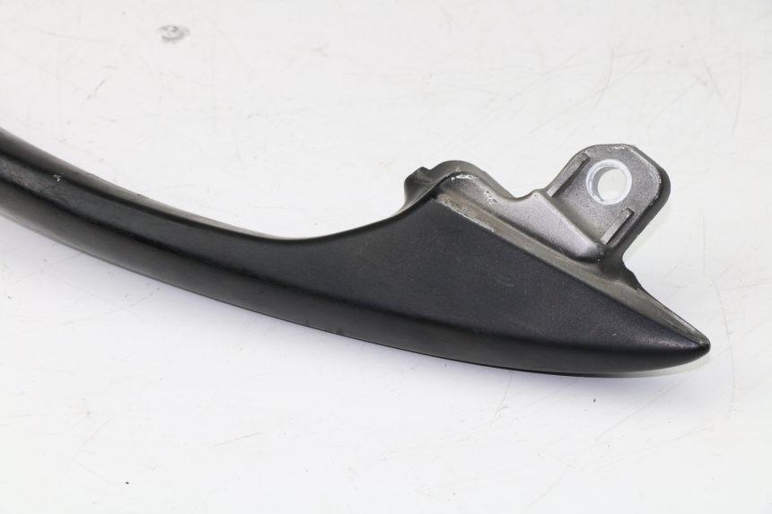 photo de MANOPOLE POSTERIORE DESTRA SUZUKI AN BURGMAN 400 (1999 - 2005)