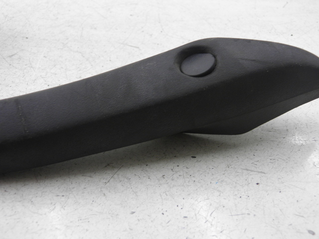 photo de MANIGLIA POSTERIORE DESTRA HONDA NTV DEAUVILLE 650 (2001 - 2006)