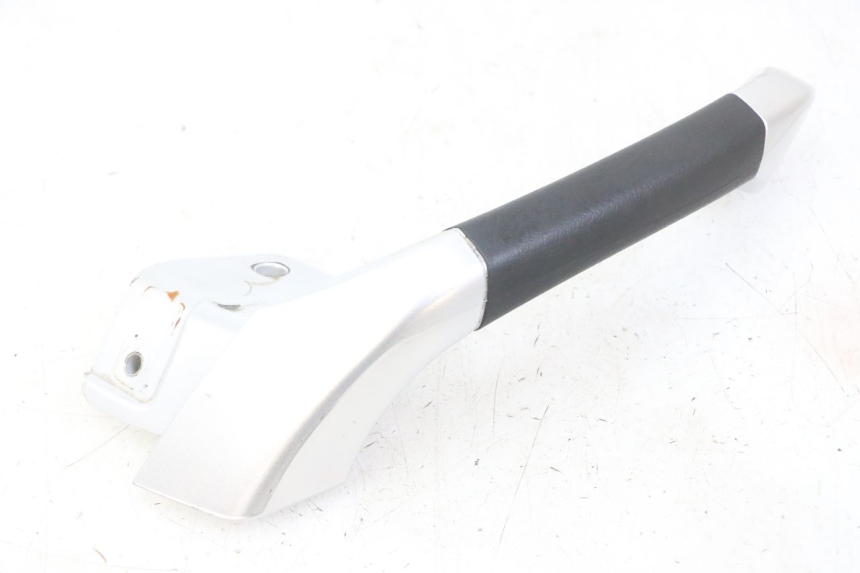photo de MANIGLIA POSTERIORE DESTRA PIAGGIO MP3 LT 300 (2010 - 2016)