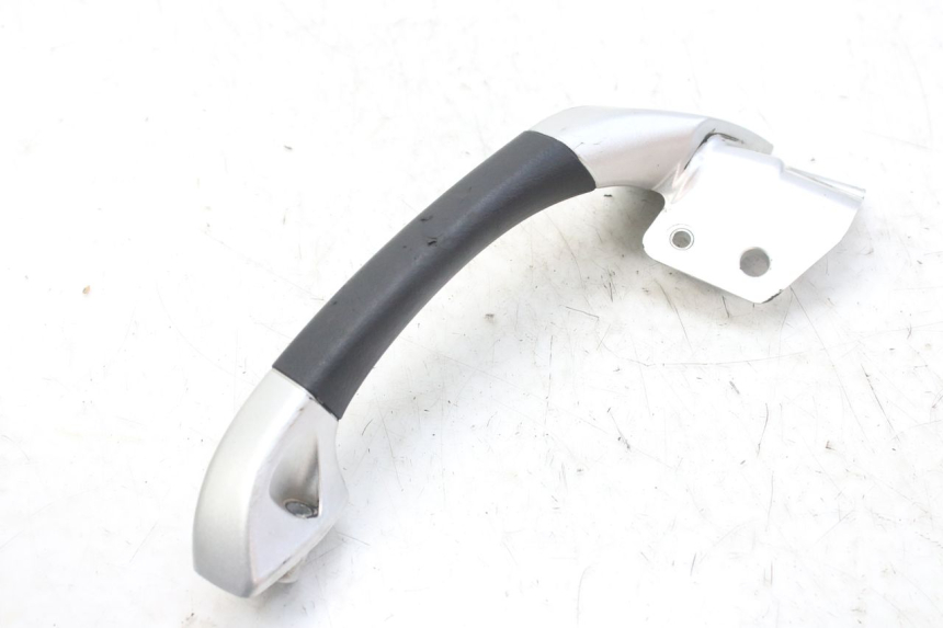 photo de MANIGLIA POSTERIORE DESTRA PIAGGIO MP3 RL 250 (2007 - 2010)