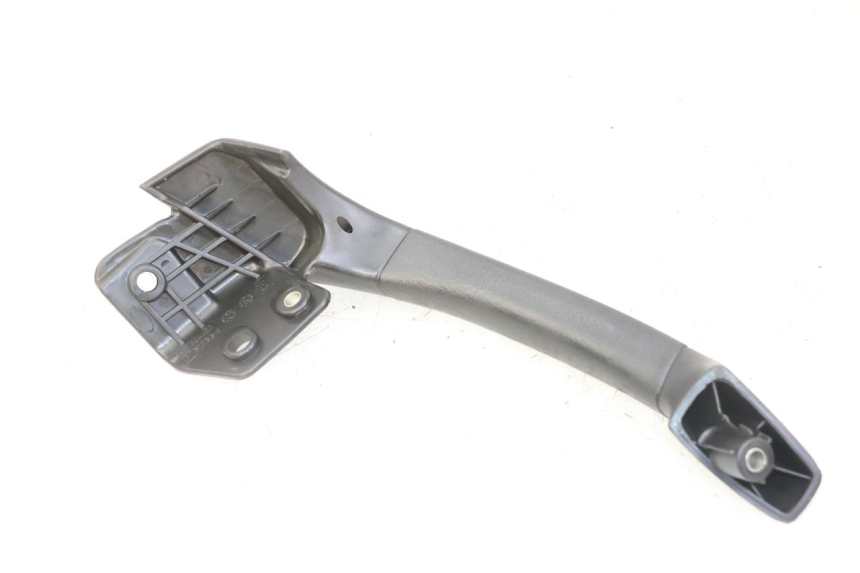 photo de MANIGLIA POSTERIORE DESTRA PIAGGIO MP3 500 (2011 - 2015)