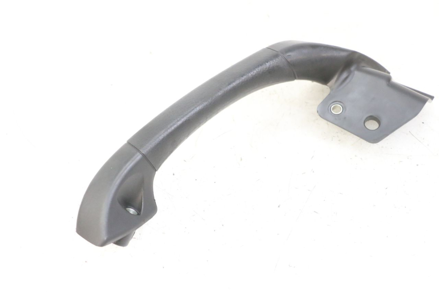 photo de MANIGLIA POSTERIORE DESTRA PIAGGIO MP3 500 (2011 - 2015)