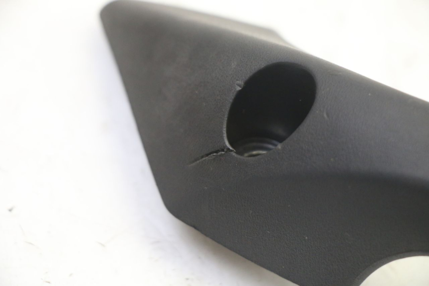 photo de MANIGLIONE DESTRO GILERA RUNNER SP 50 (2006 - 2008)
