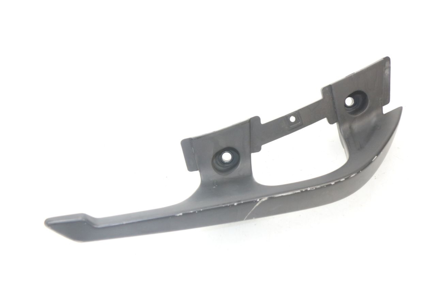 photo de MANIGLIONE DESTRO YAMAHA XMAX X-MAX ABS 125 (2014 - 2016) - Primo piano tecnico