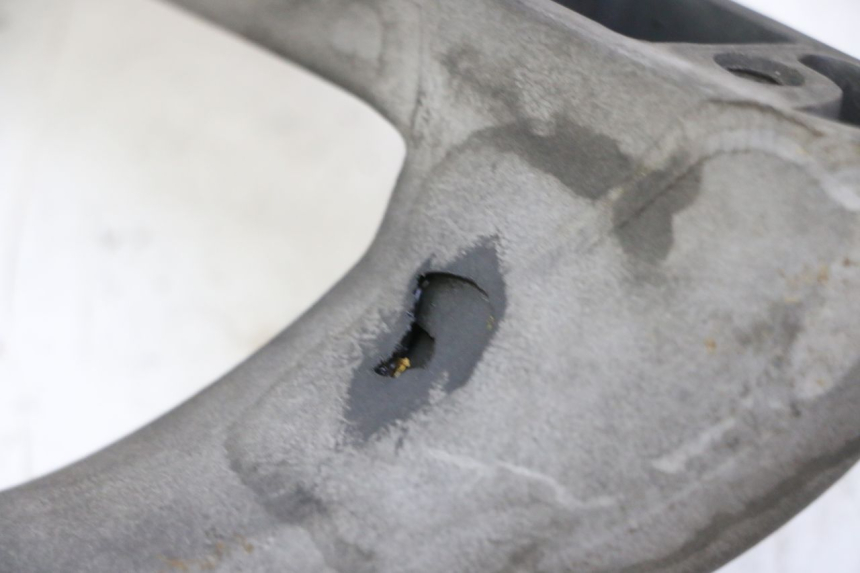 photo de MANIGLIA POSTERIORE SINISTRA KYMCO GRAND DINK 125 (2002 - 2007)