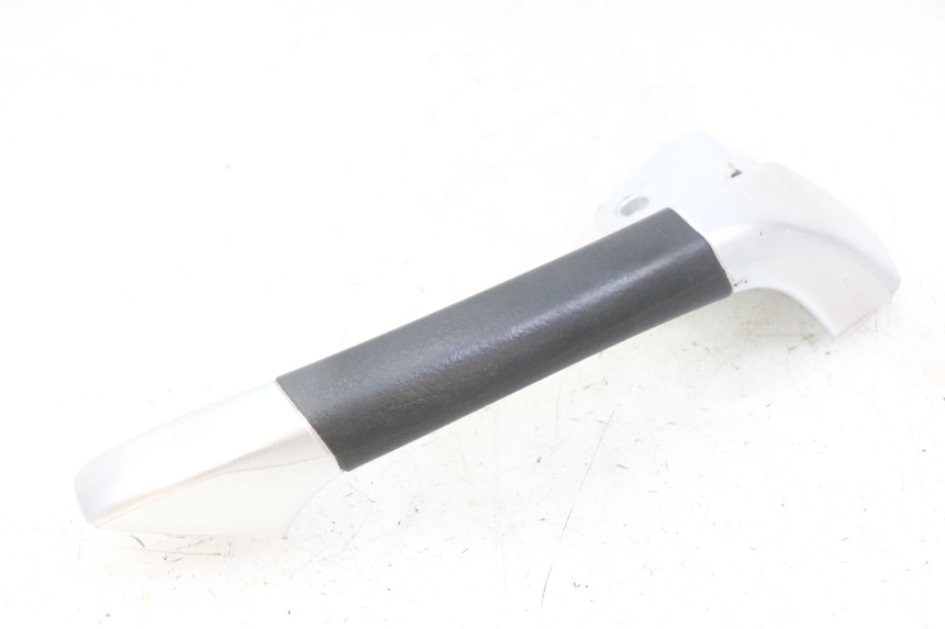 photo de MANIGLIONE SINISTRO PIAGGIO MP3 LT 300 (2010 - 2016)