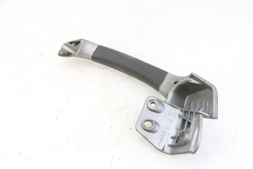 photo de MANIGLIONE SINISTRO PIAGGIO MP3 125 (2006 - 2014)