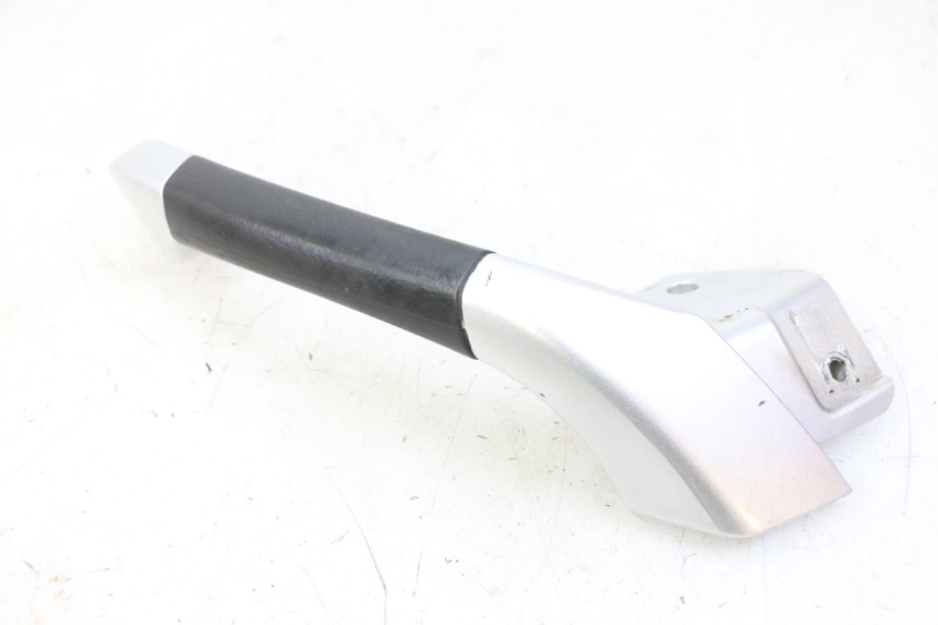 photo de MANIGLIA POSTERIORE SINISTRA PIAGGIO MP3 RL 250 (2007 - 2010)