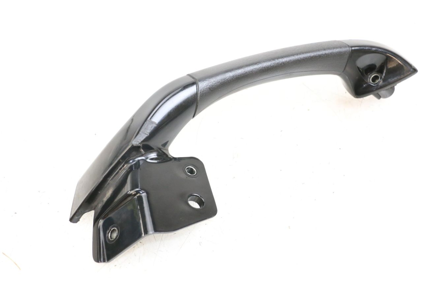 photo de MANIGLIA POSTERIORE SINISTRA PIAGGIO MP3 500 (2011 - 2015)